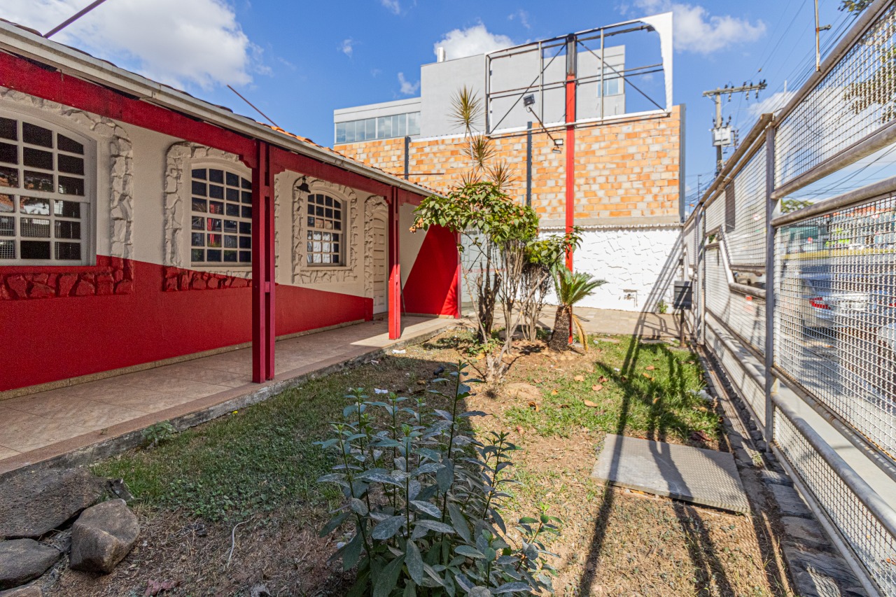 Casa Comercial à venda no Centro: 