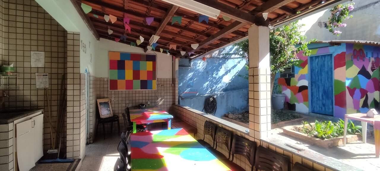 Casa à venda no Santa Cruz Industrial: 