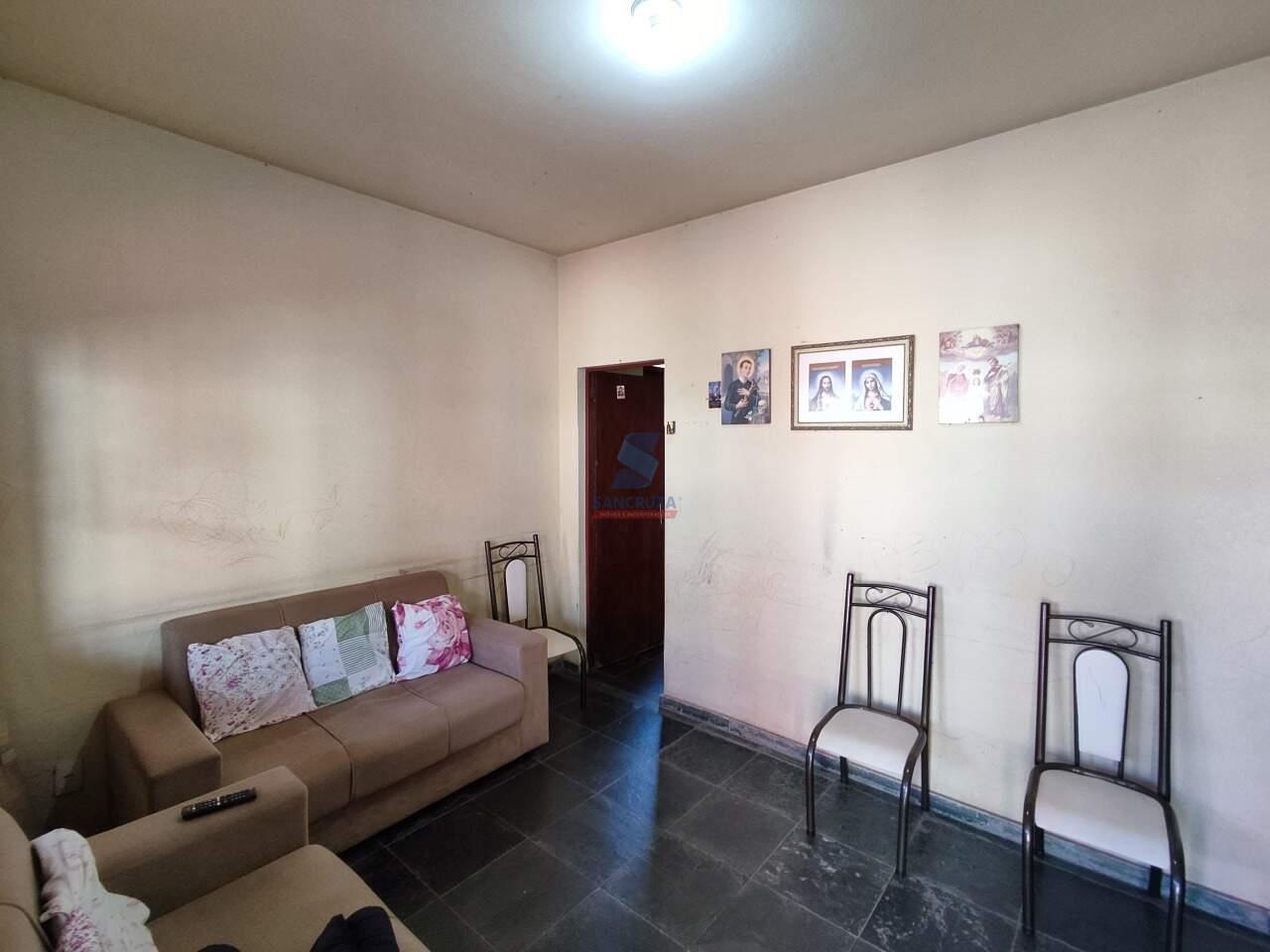 Casa à venda no Tropical: 