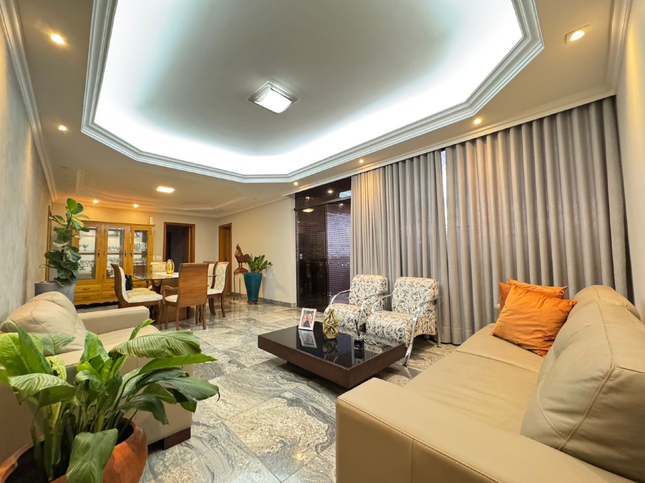 Apartamento à venda no Barreiro: 