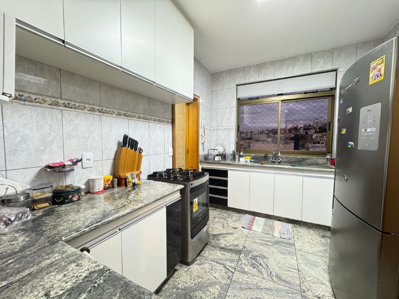 Apartamento à venda no Barreiro: 