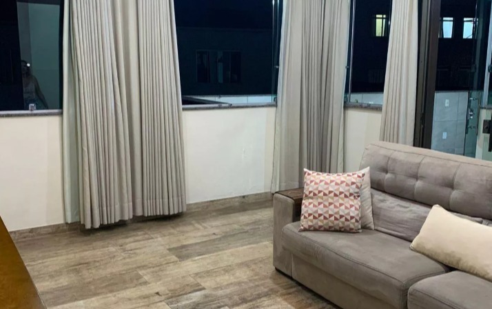 Cobertura à venda no Eldorado: 