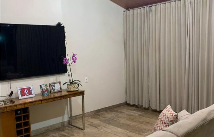 Cobertura à venda no Eldorado: 