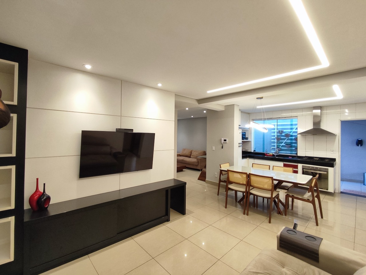 Casa à venda no Novo Eldorado: 