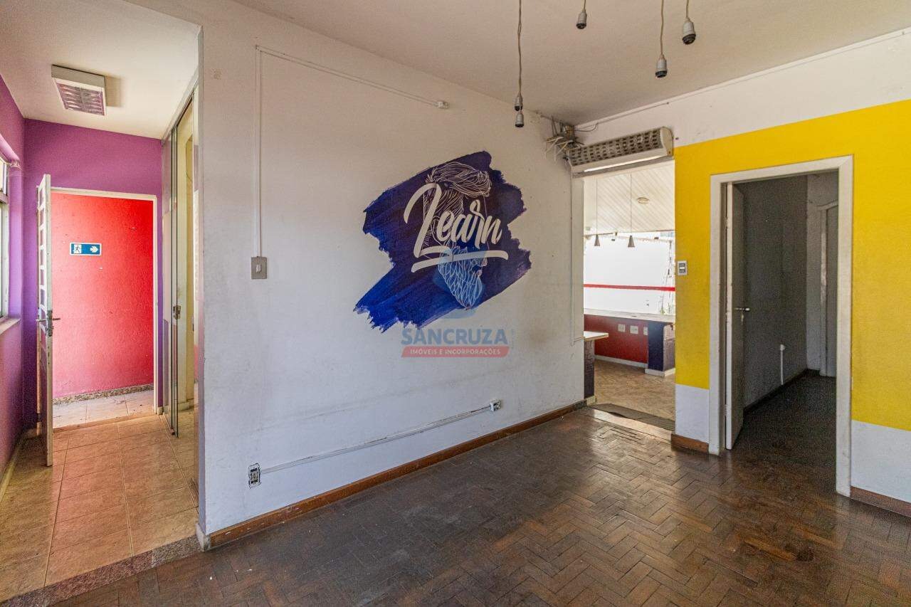 Casa Comercial para aluguel no Centro: 