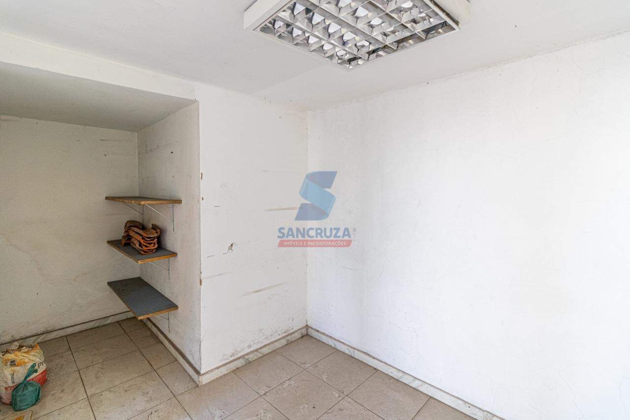 Casa Comercial para aluguel no Centro: 