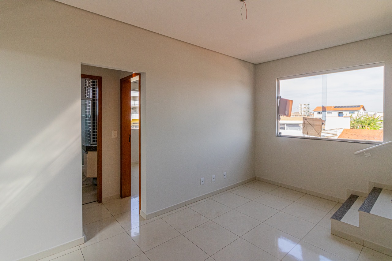 Cobertura à venda no Nacional: 