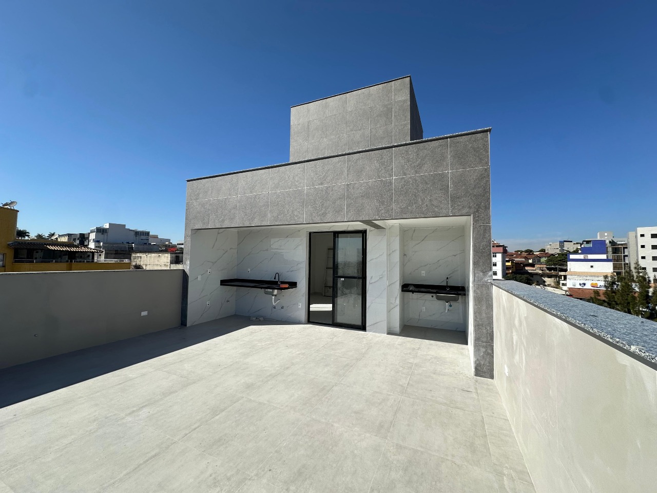 Cobertura à venda no Novo Eldorado: 