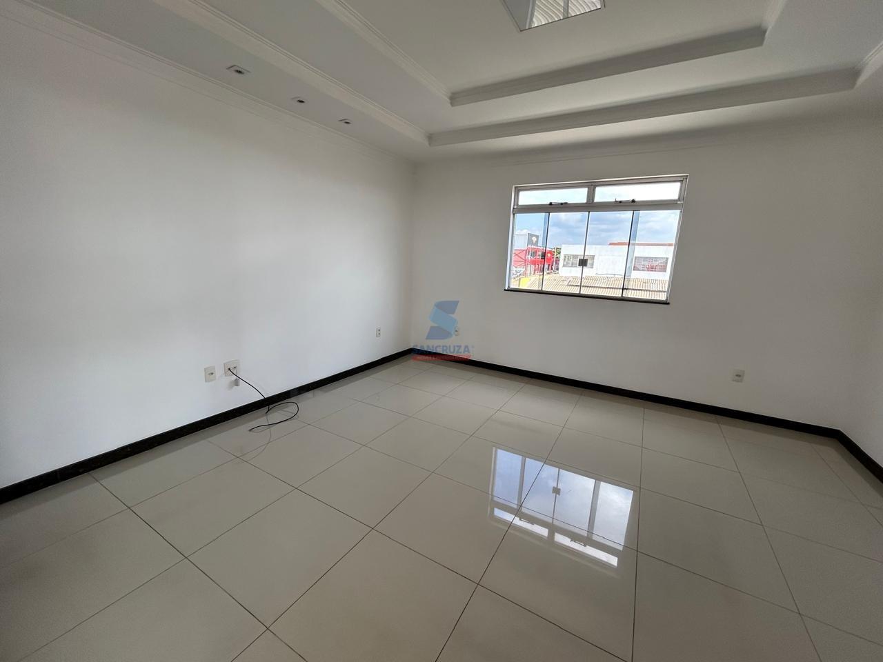 Cobertura à venda no Industrial: 