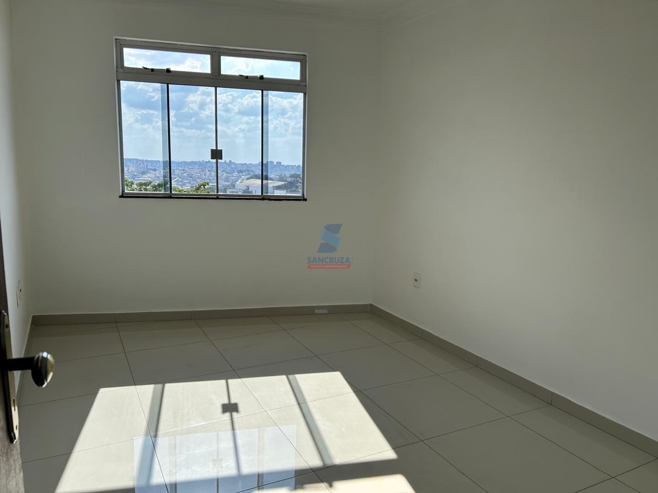 Cobertura à venda no Industrial: 