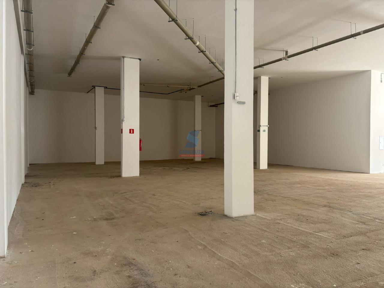 Loja para aluguel no Vila Beneves: 