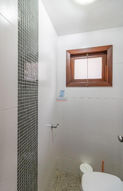 Casa à venda no Conjunto Água Branca: 