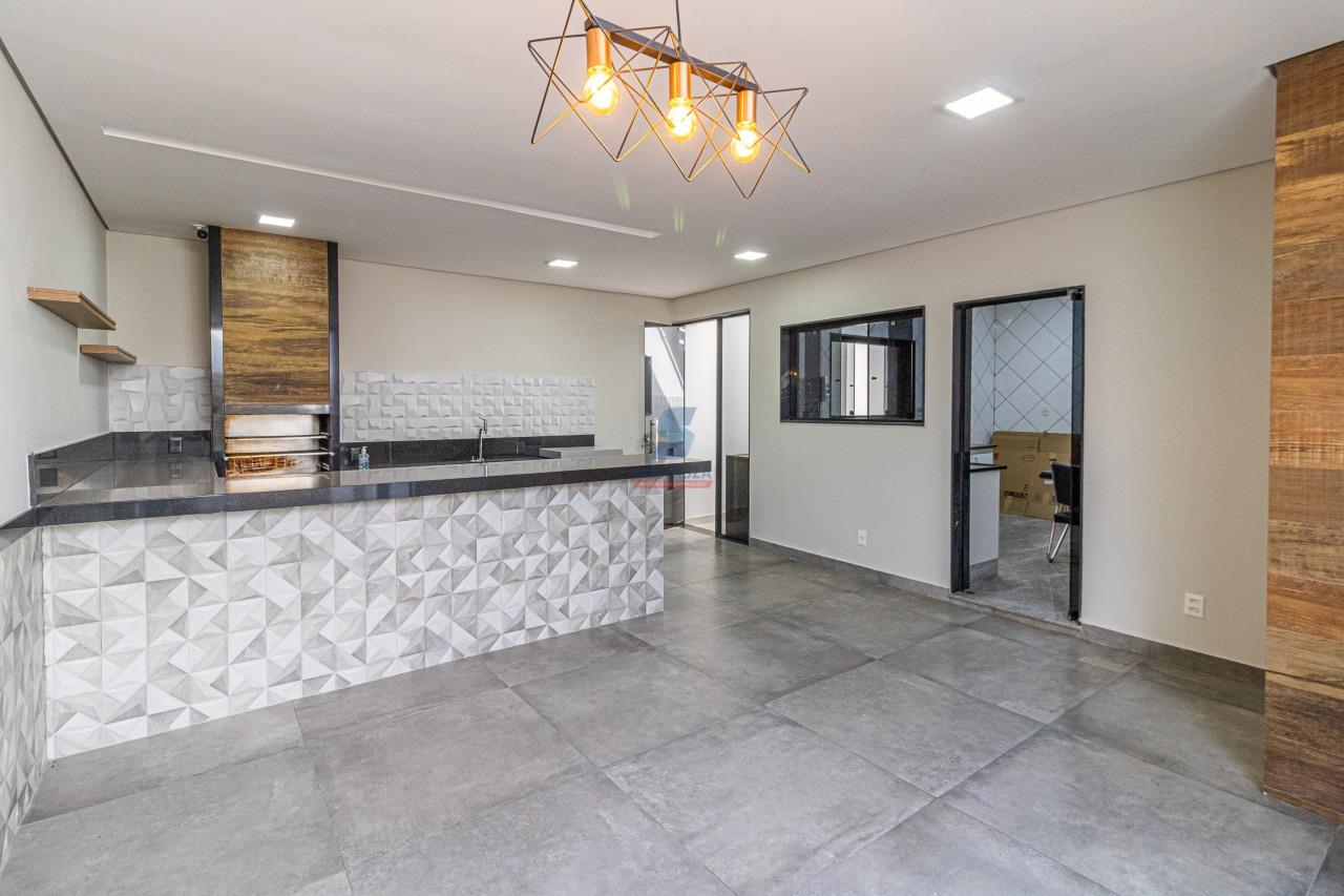 Casa à venda no Conjunto Água Branca: 