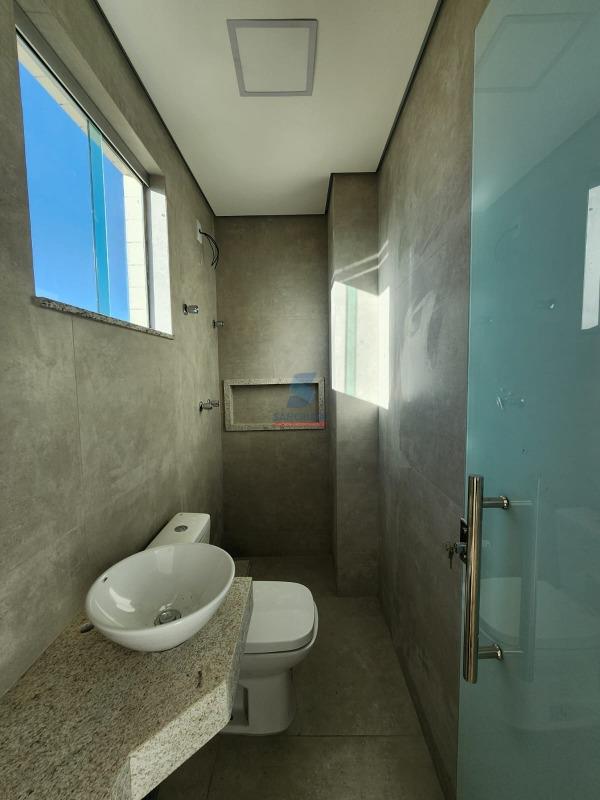 Cobertura à venda no Industrial Santa Rita: 