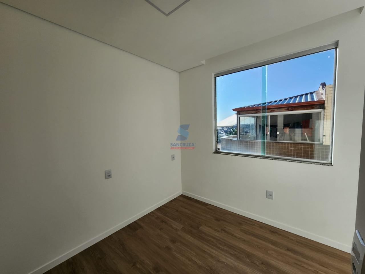 Cobertura à venda no Industrial Santa Rita: 