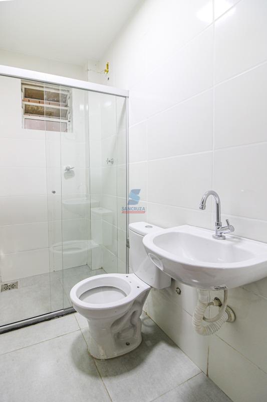 Casa Geminada para aluguel no Fonte Grande: 