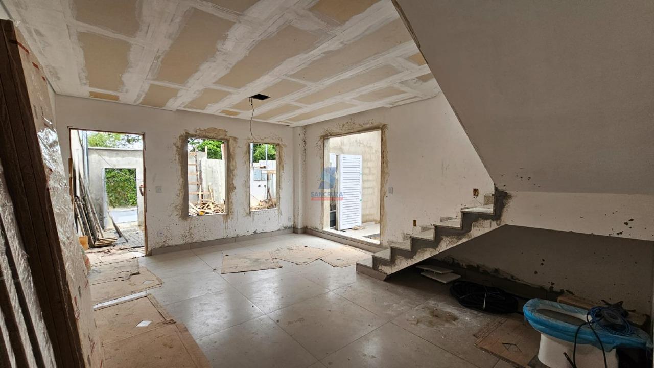 Casa Geminada à venda no Santa Helena: 