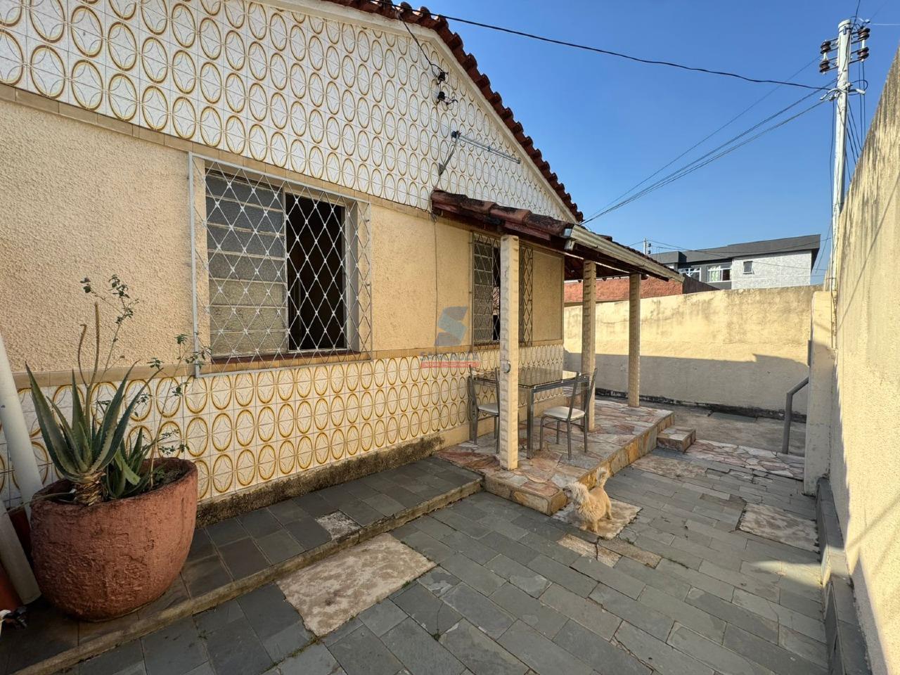 Casa à venda no Industrial: 