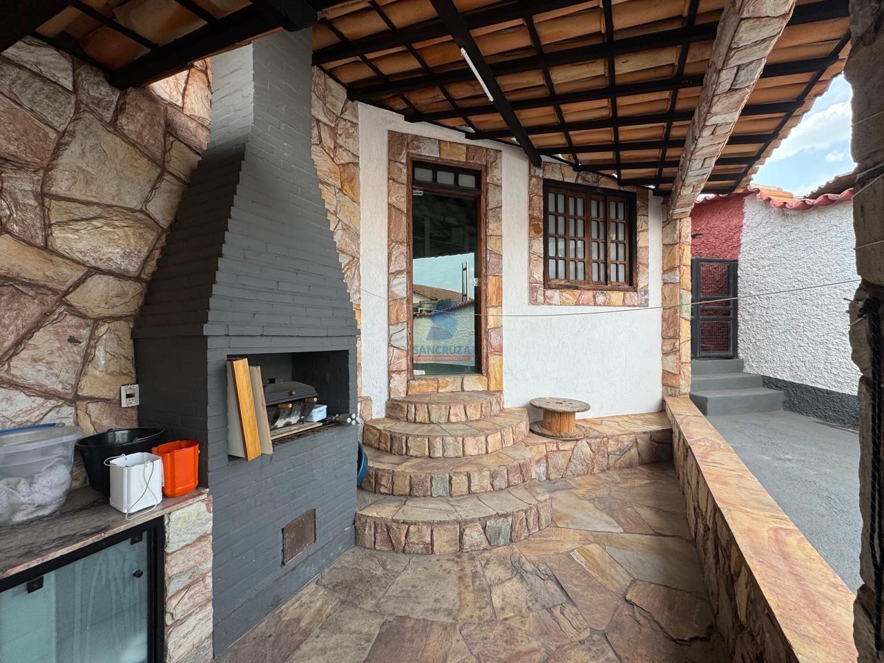 Casa à venda no Inconfidentes: 