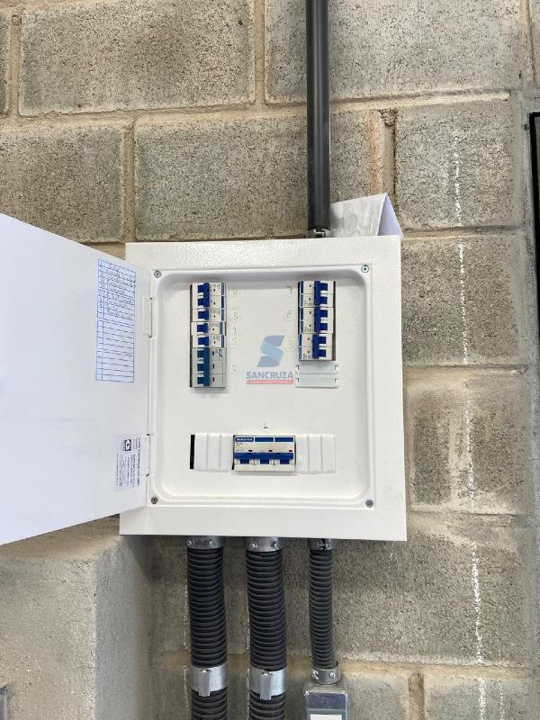 Galpão para aluguel no DUQUE DE CAXIAS: 