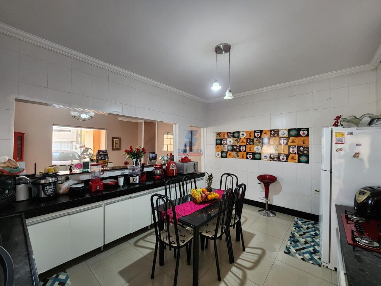 Casa à venda no Novo Progresso: 