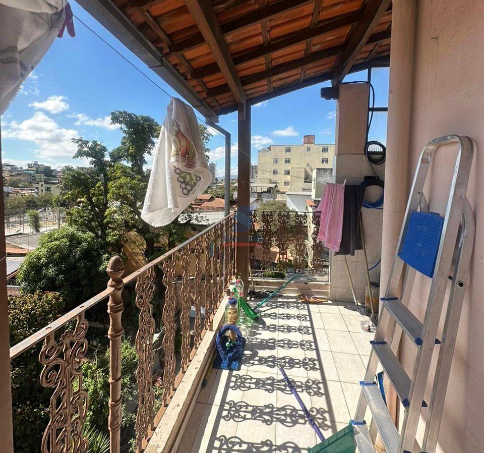 Apartamento à venda no Riacho das Pedras: 