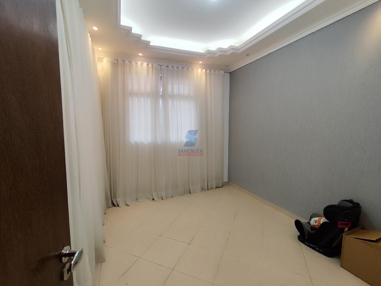 Casa à venda no Tropical: 