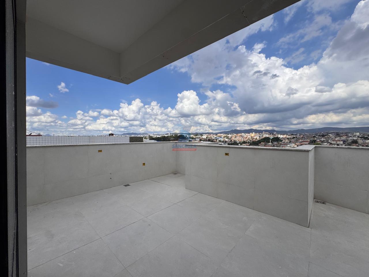 Cobertura à venda no Inconfidentes: 