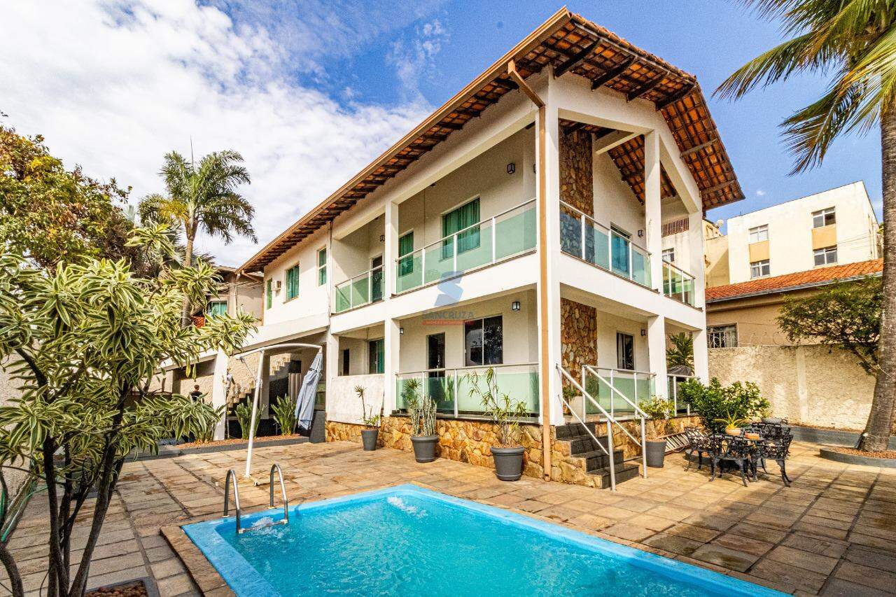 Casa à venda no Santa Cruz Industrial: 