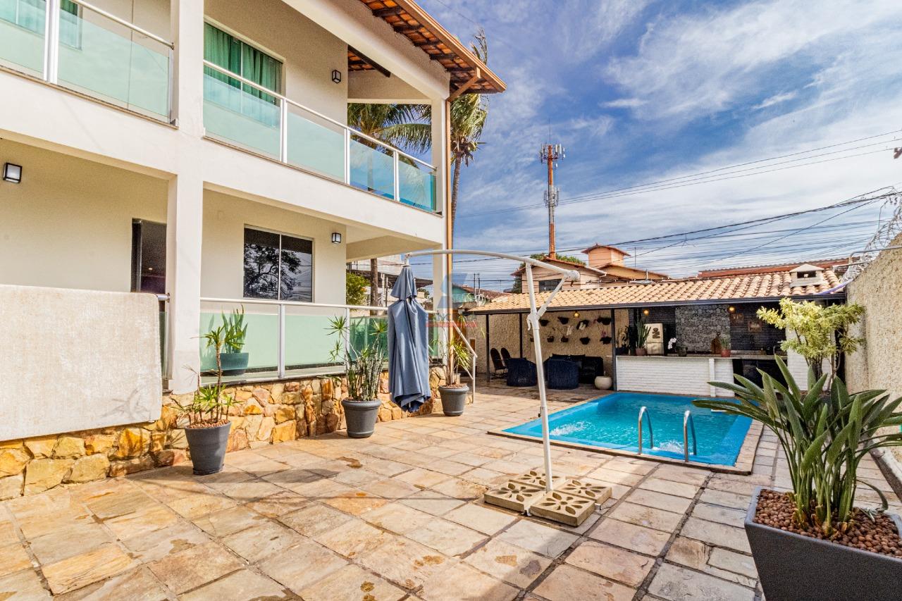 Casa à venda no Santa Cruz Industrial: 