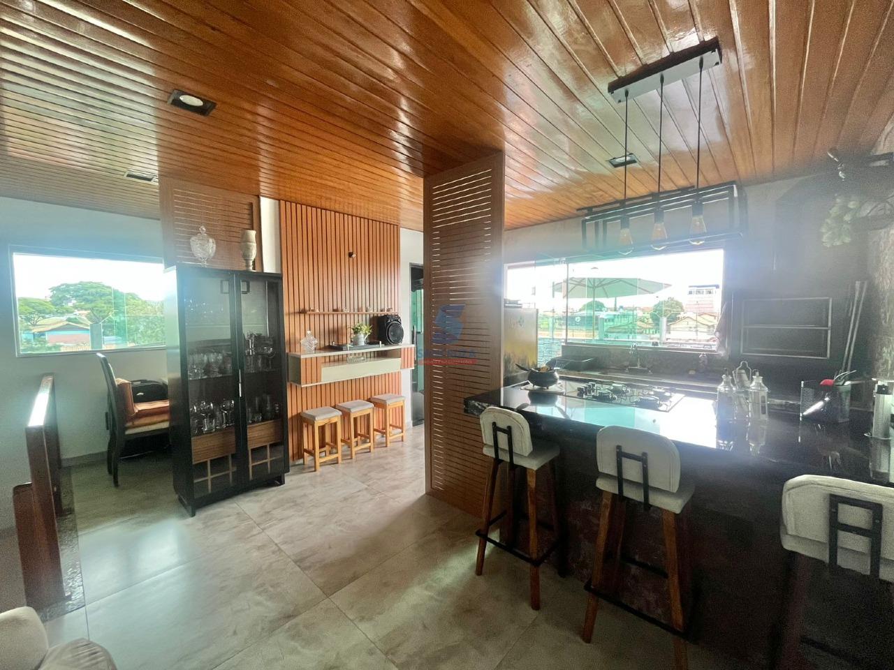 Cobertura à venda no Santa Cruz Industrial: 