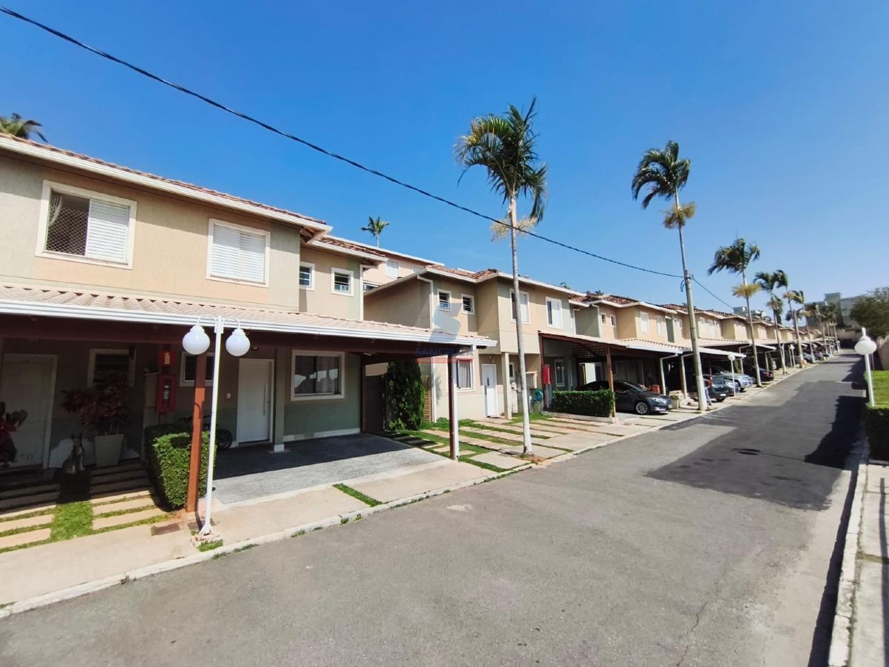 Casa de condomínio à venda no Cabral: 