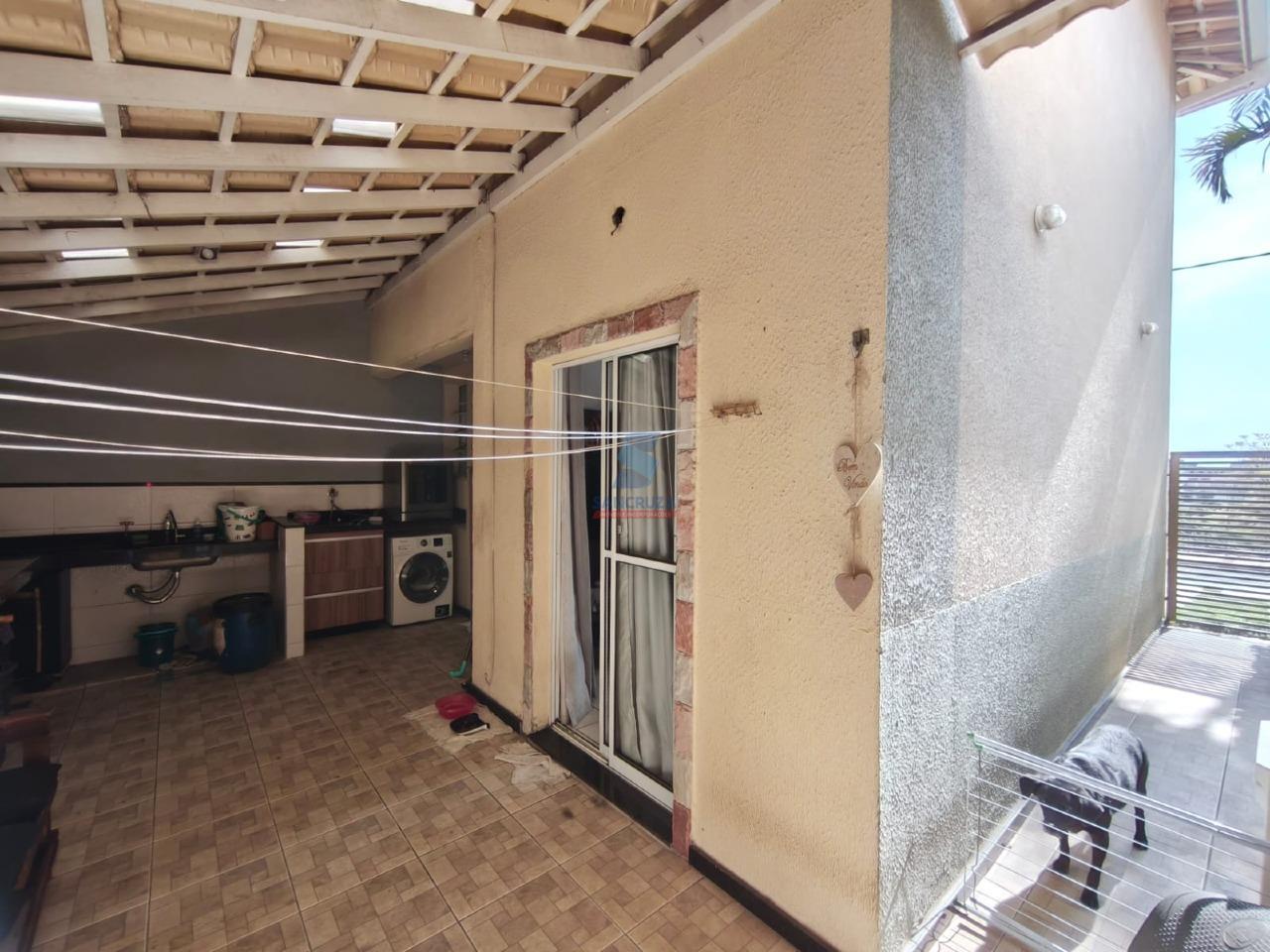 Casa de condomínio à venda no Cabral: 