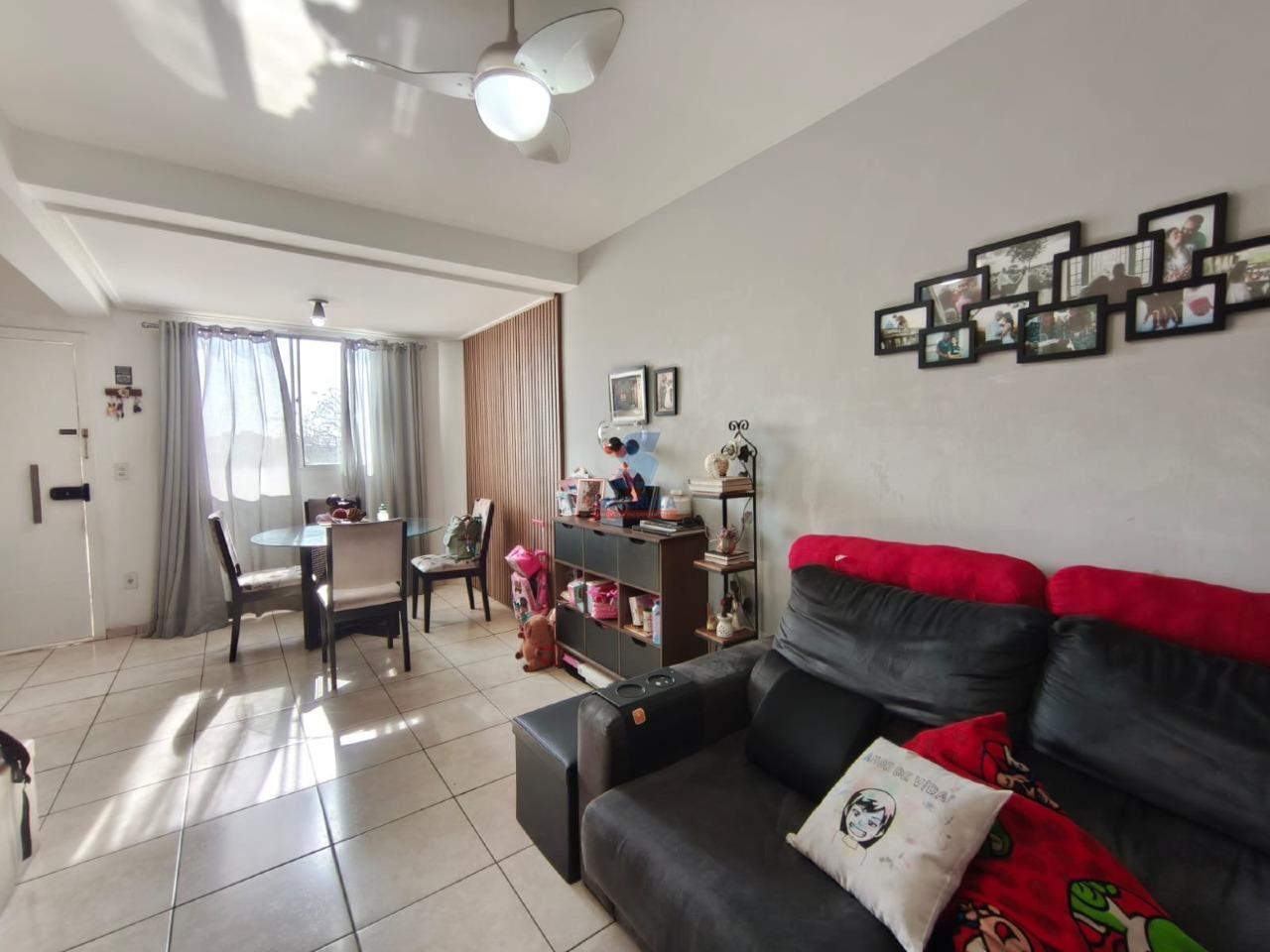 Casa de condomínio à venda no Cabral: 