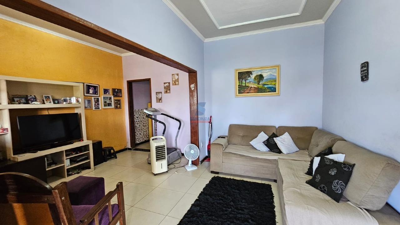 Casa à venda no Xangrilá: 