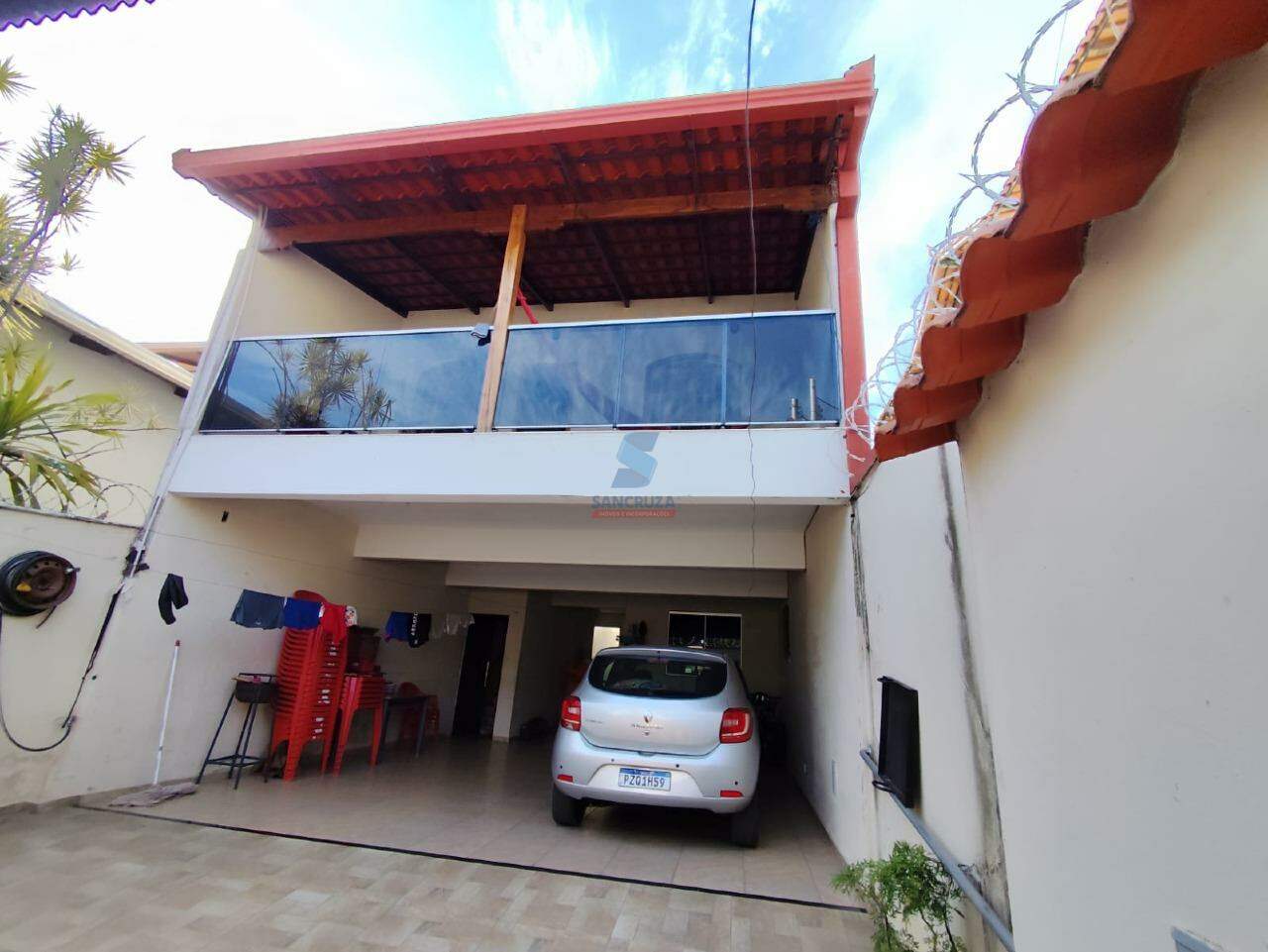 Casa à venda no Tropical: 