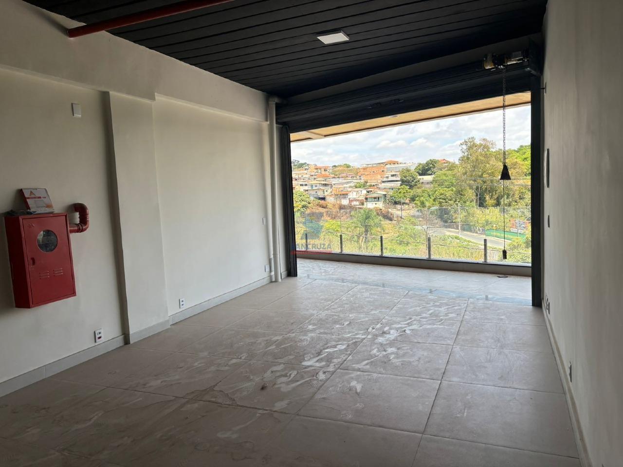 Loja para aluguel no Europa: 