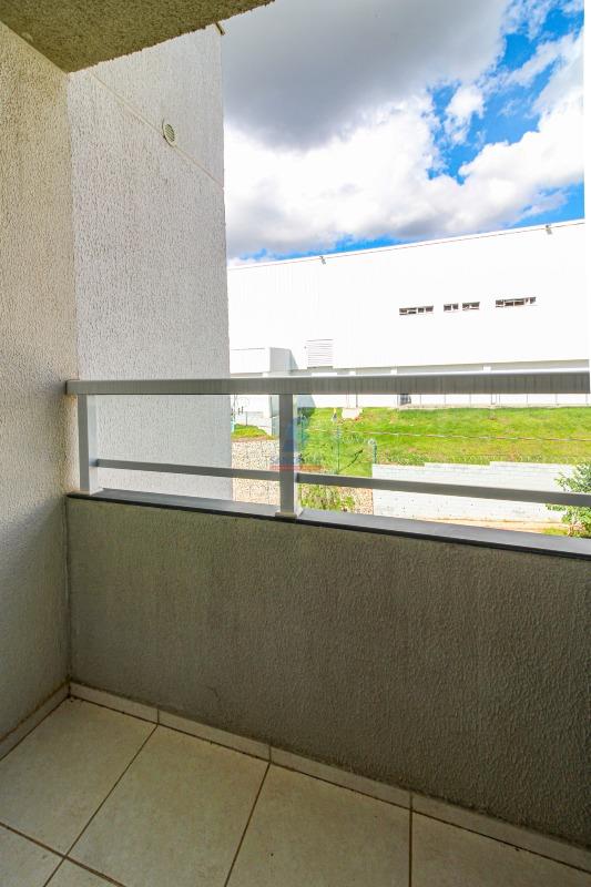 Apartamento para aluguel no Colonial: 