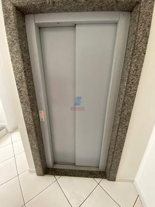 Área Privativa à venda no Santa Cruz Industrial: 