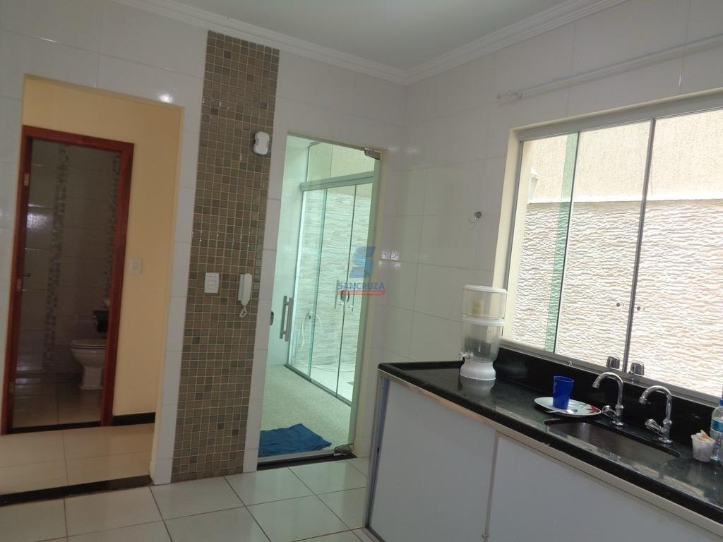 Casa Geminada à venda no Europa: 