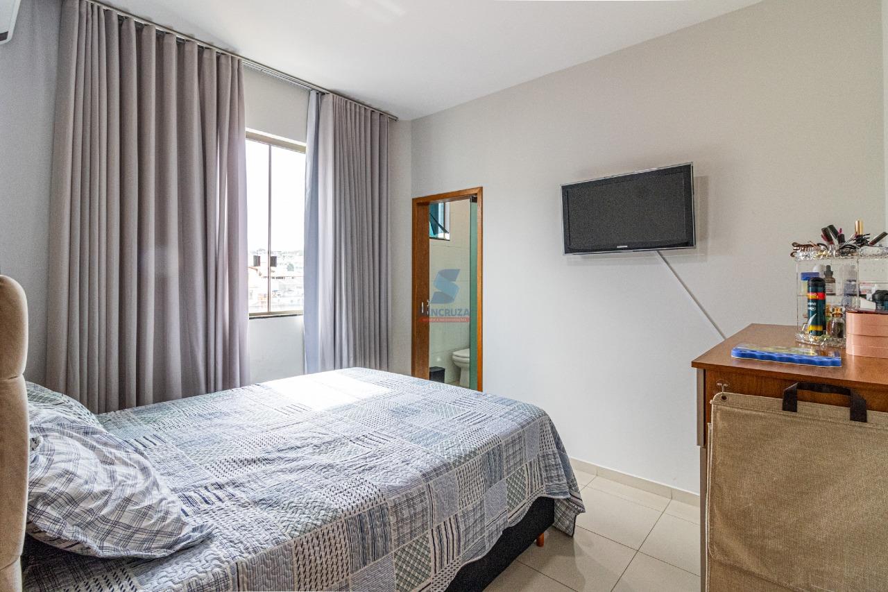 Cobertura à venda no Riacho das Pedras: 