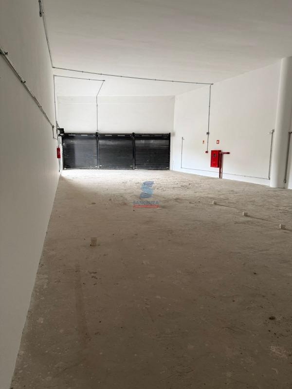 Loja para aluguel no Vila Beneves: 