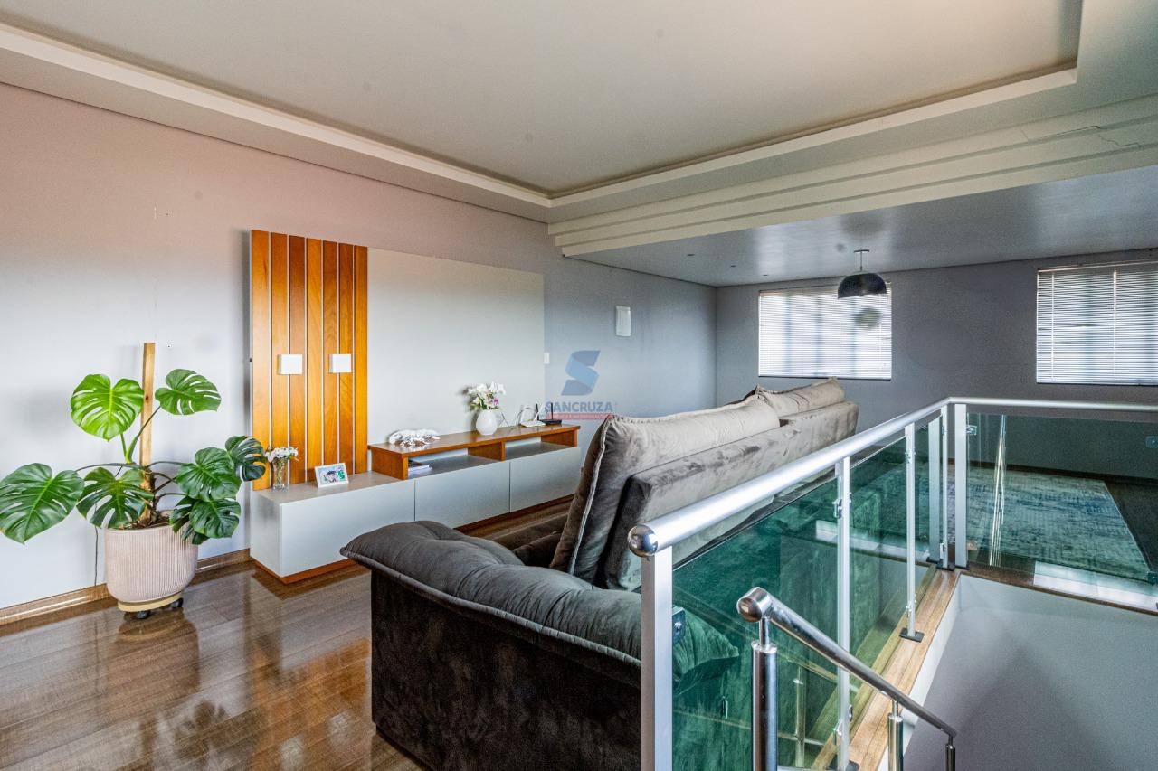 Casa Geminada à venda no Tropical: 