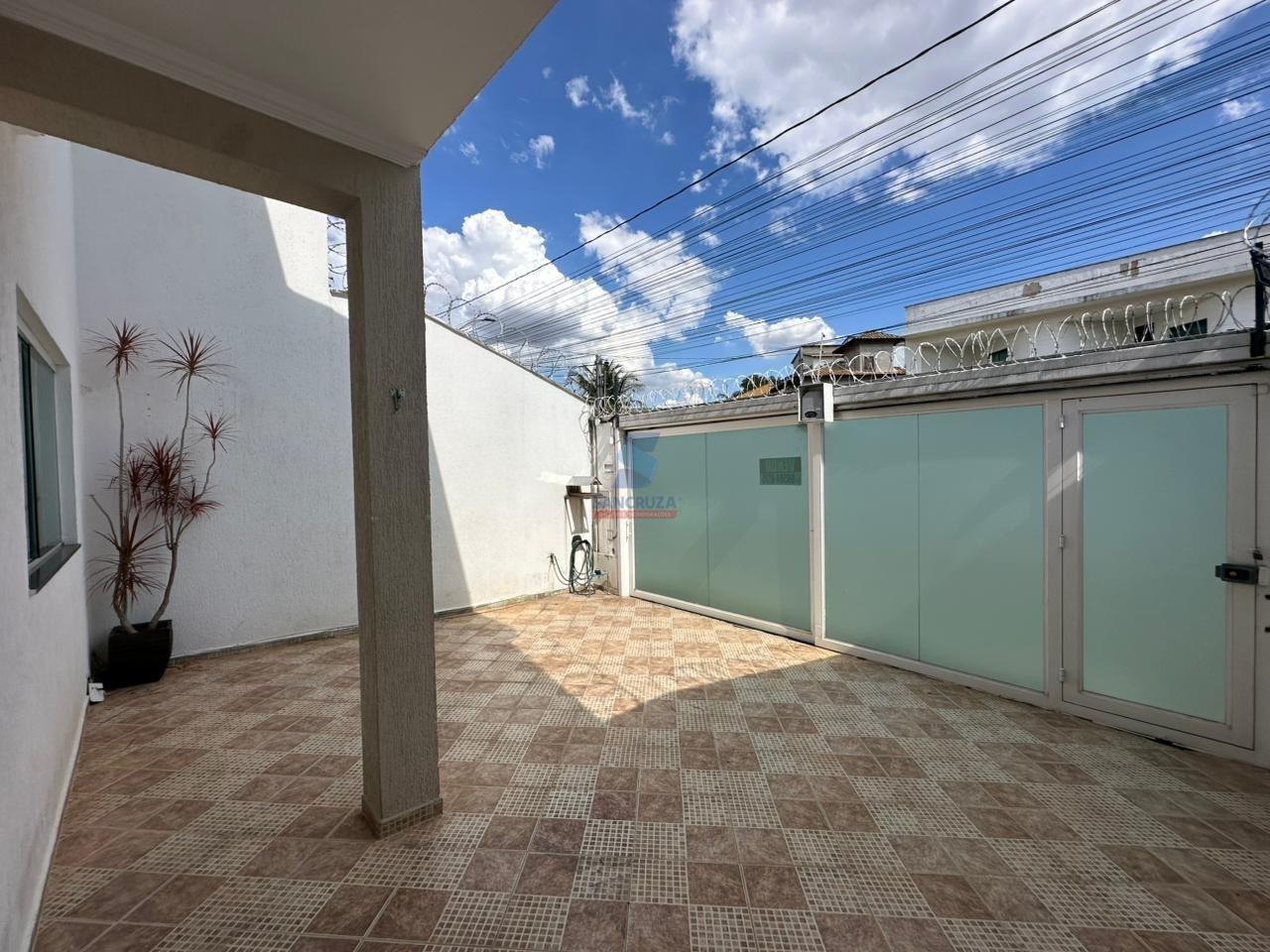 Casa Geminada à venda no Europa: 