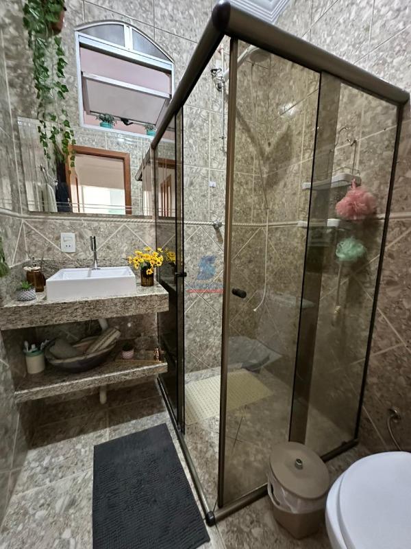 Casa à venda no Monte Castelo: 