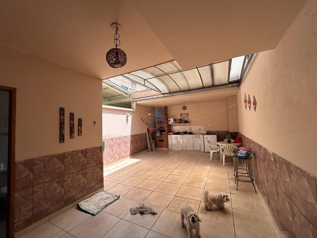 Casa Geminada à venda no Santa Cruz Industrial: 