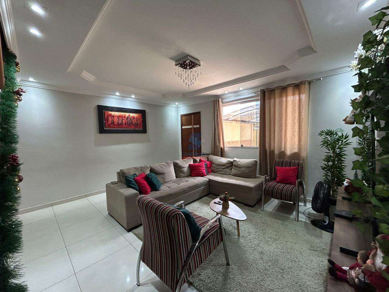 Casa Geminada à venda no Santa Cruz Industrial: 