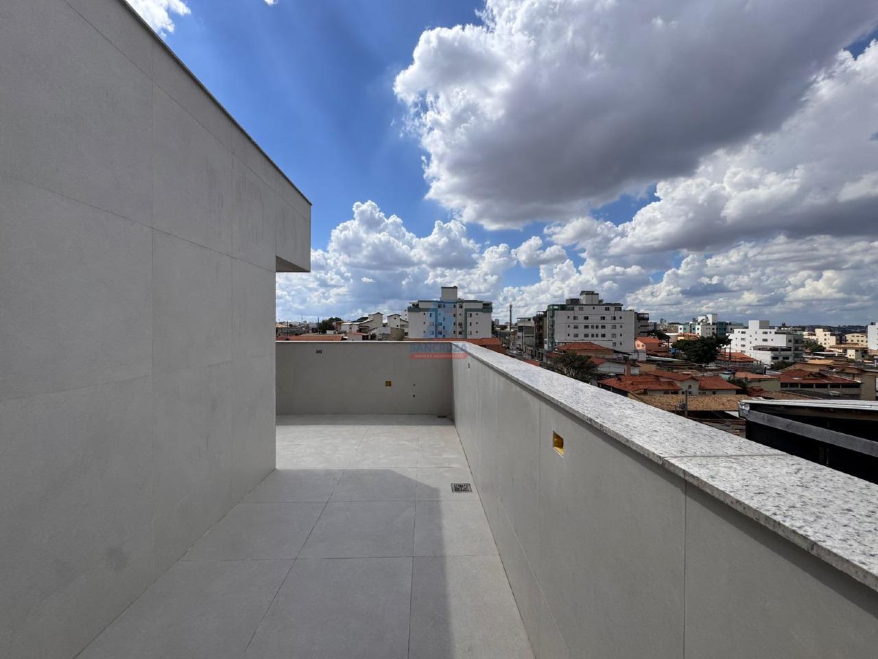 Cobertura à venda no Inconfidentes: 