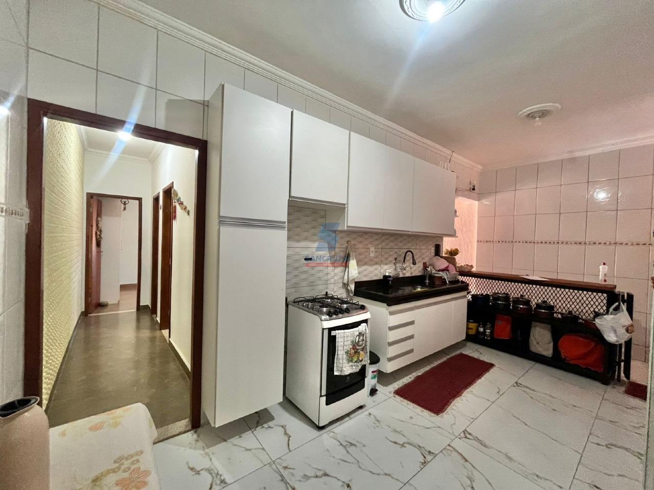 Casa Geminada à venda no Lucio de Abreu: 