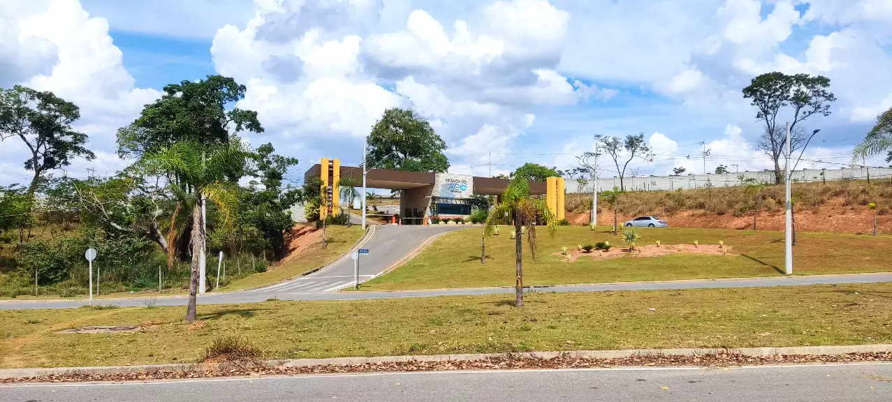 Lote / Área / Terreno à venda no Estância do Lago: 